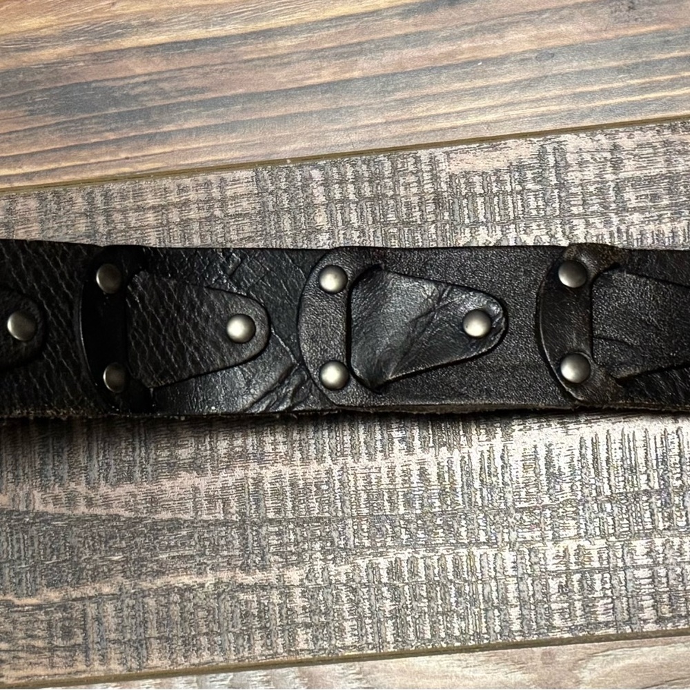 Leather Belt (42” including the buckle) - Picture 4 of 7